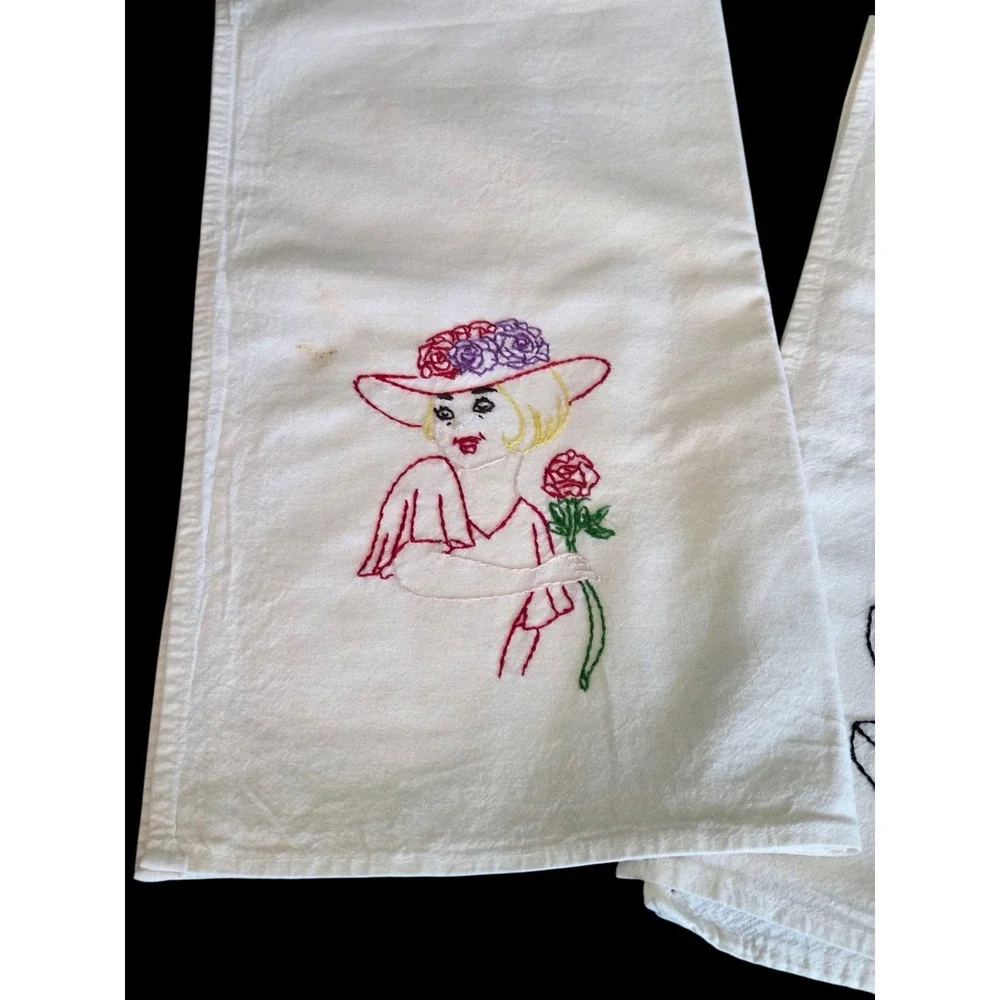 Vintage Large Linen Towels Novelty Women Hats Hand Applique Embroidered Set of 3